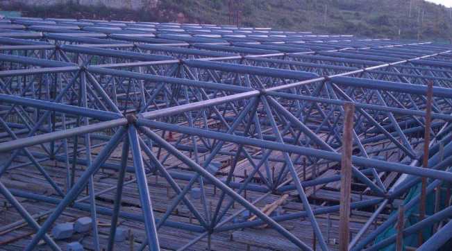 阿城概述网架加工中对钢材的质量的过细恳求